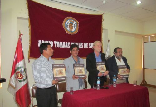 La presentación del libro "Ventarrón y Collud: origen y auge de la civilización en la costa norte del Perú" se realizó en la Cámara de Comercio de Lambayeque.