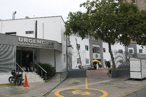 Clinica Anglo Americana donde fallecio el director del Comercio Fritz Du Bois. ANDINA/Norman Córdova