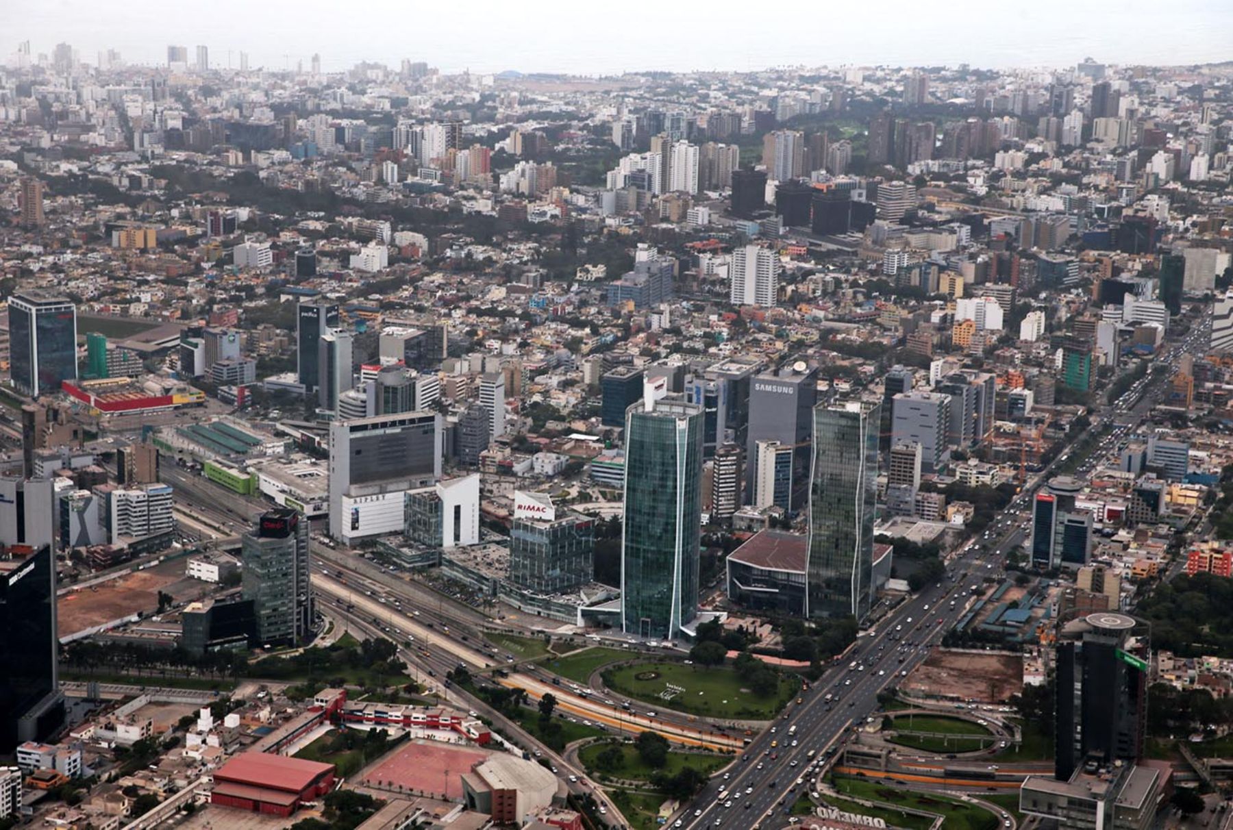 Vistas Aereas de Lima, Centro financiero, construcciones, edificios, viviendas.Foto: ANDINA/Carlos Lezama
