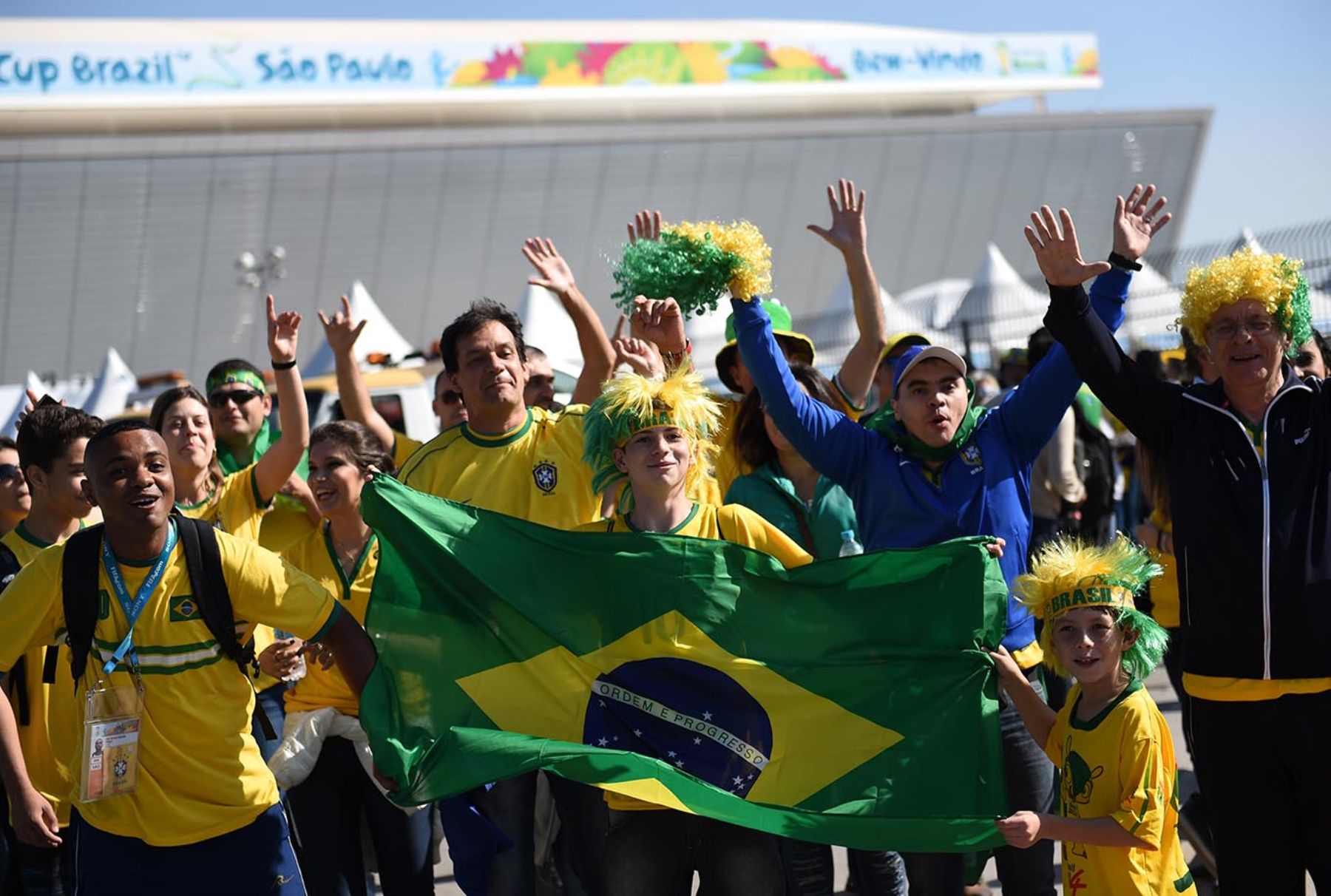 Se inicia Mundial Brasil 2014.