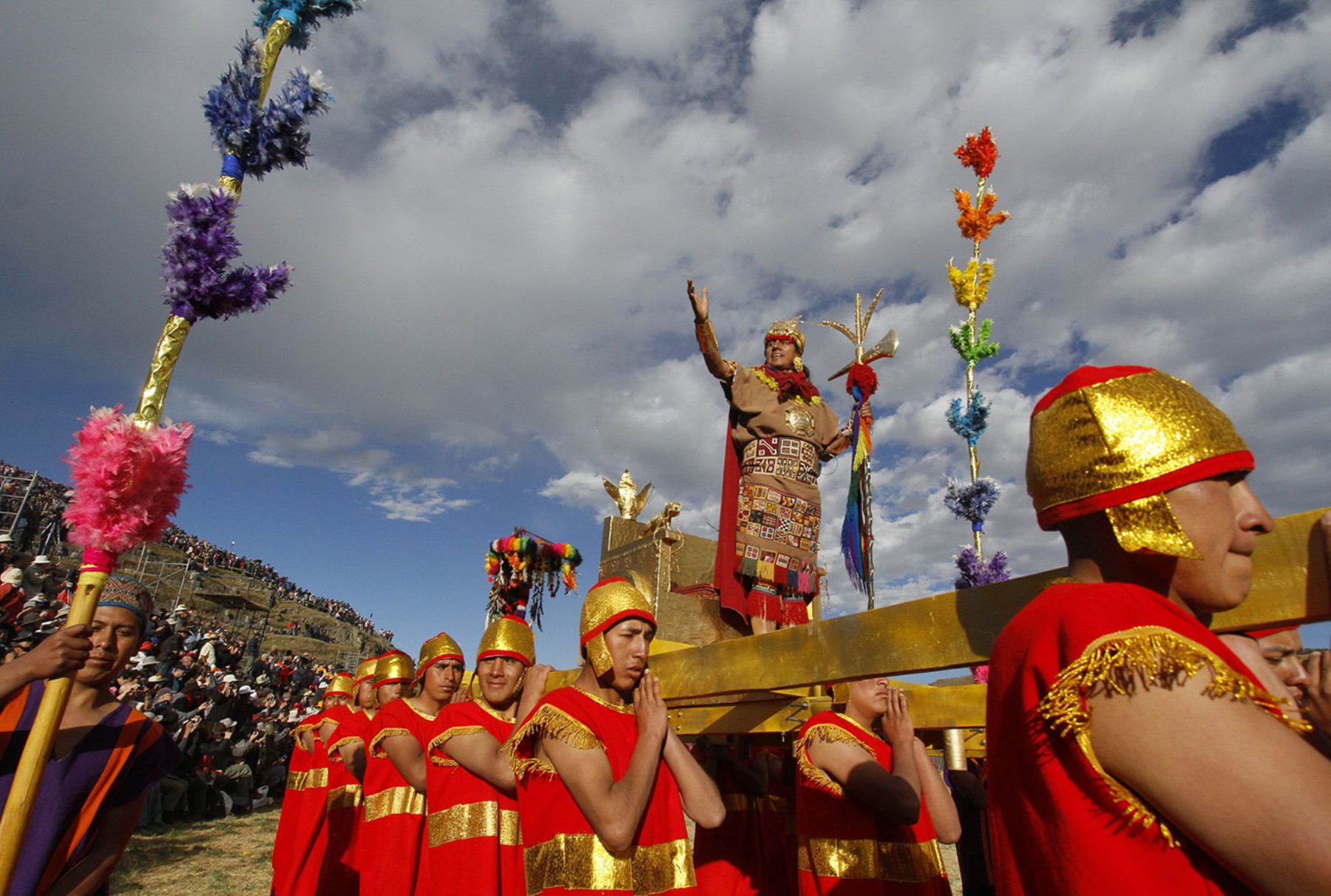 El Inti Raymi o Fiesta del Sol, que rinde culto a la deidad más importante de los incas, fue declarada por la Ley 27431 del año 2001 como Patrimonio Cultural de la Nación, así como Acto Oficial y Principal Ceremonia Ritual de Identidad Nacional. ANDINA/Percy Hurtado Santillán