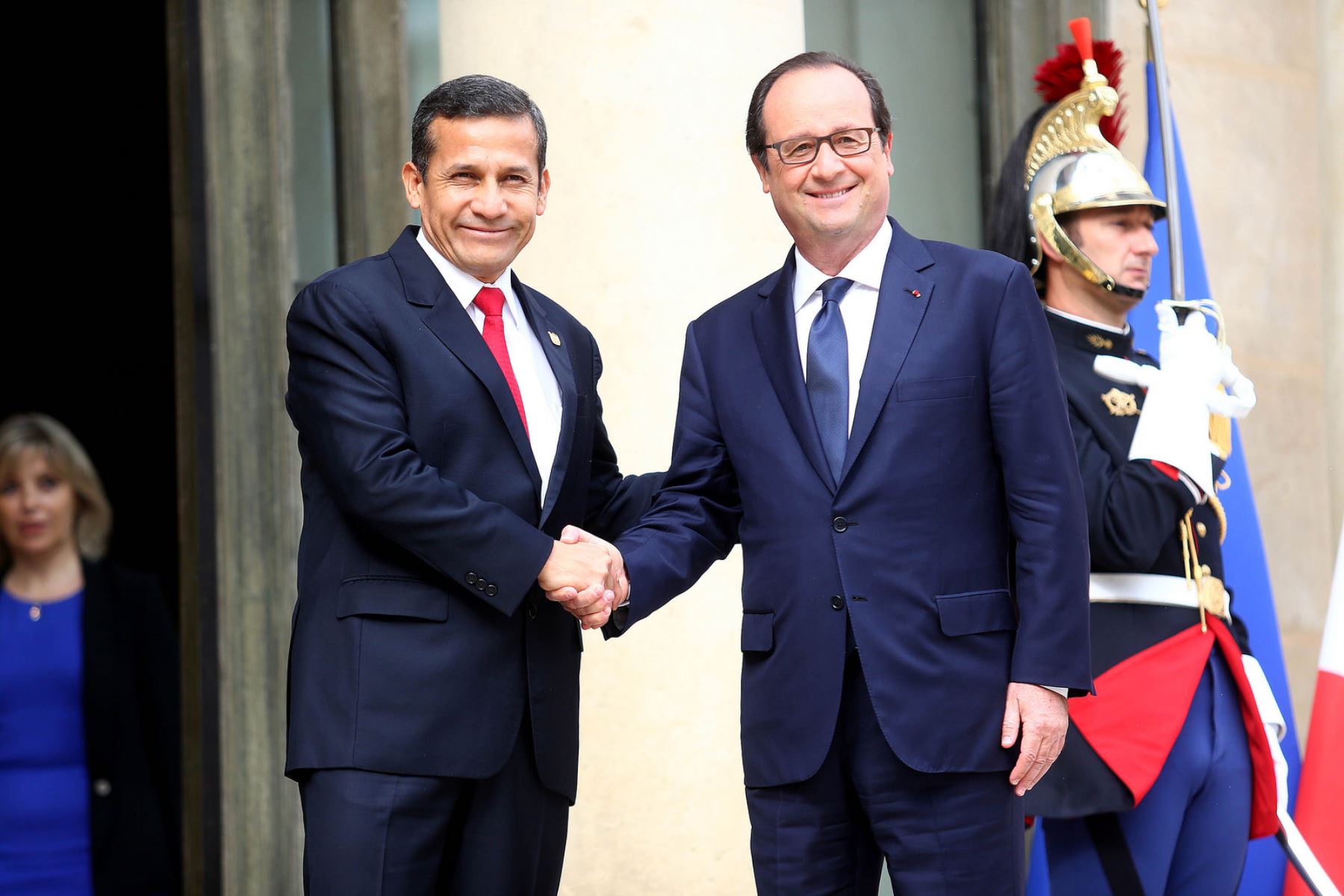 Presidente de la República, Ollanta Humala Tasso, sostuvo encuentro con mandatario francés François Hollande en París