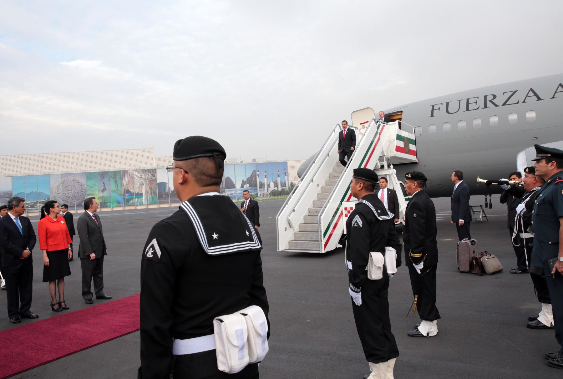 Peruvian leader was greeted by a delegation led by Mexican Foreign Minister Jose Antonio Meade. Photo:ANDINA/Presidency