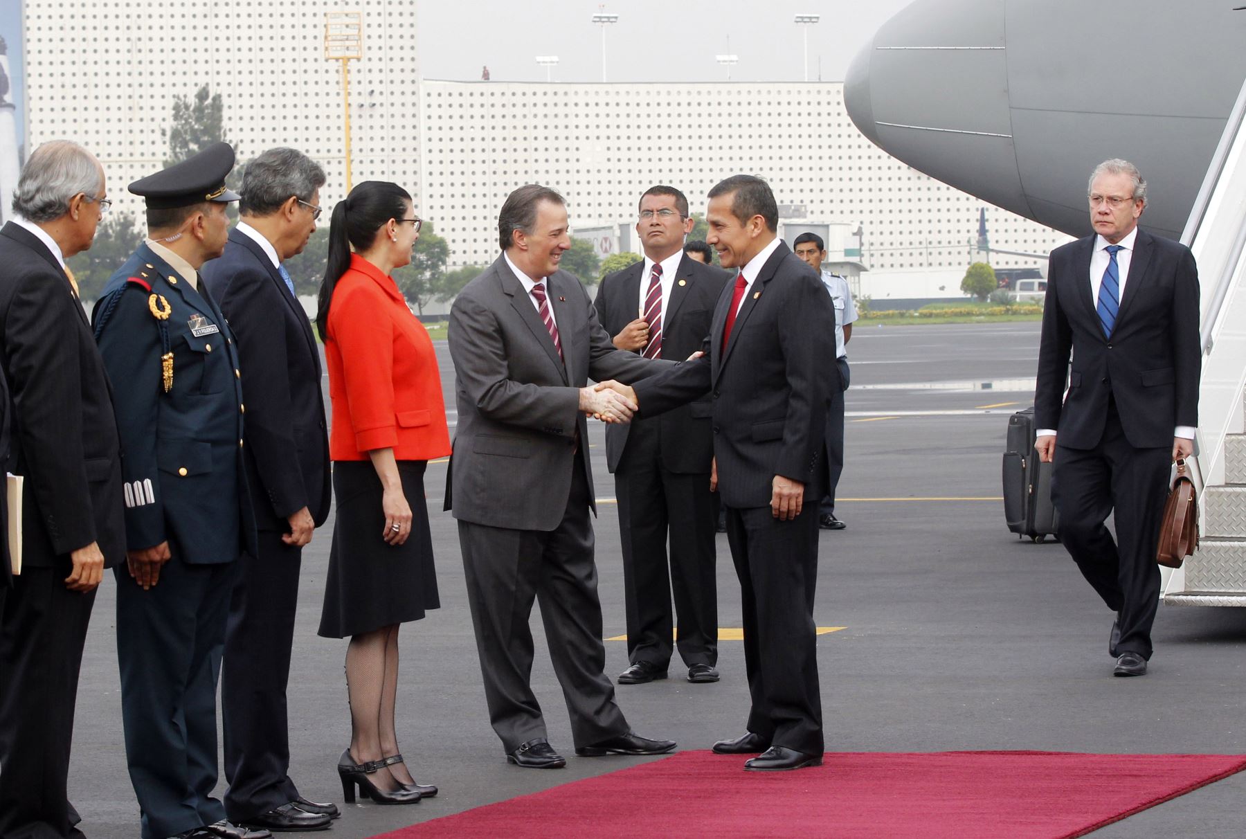 Peruvian leader was greeted by a delegation led by Mexican Foreign Minister Jose Antonio Meade. Photo:ANDINA/Presidency