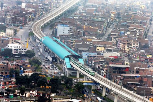 LIMA, PERÚ - JULIO 26. Vista panorámica del tramo 2 de la Línea 1 del Metro de Lima Tren Eléctrico 

Foto: ANDINA/Vidal Tarqui