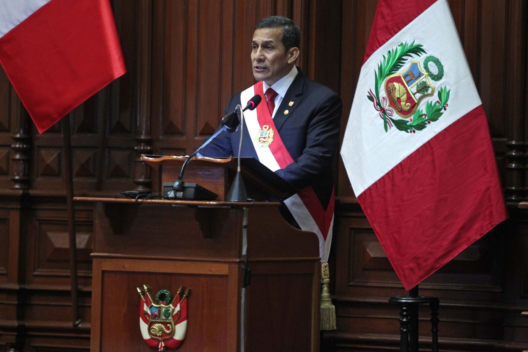 Peruvian President Ollanta Humala delivers speech at the Congress in Lima. Photo: ANDINA/Melina Mejia