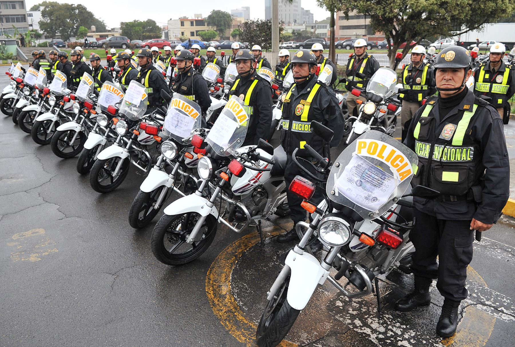 Policía Nacional recibe 2,000 motocicletas para reforzar el patrullaje en  Lima | Noticias | Agencia Peruana de Noticias Andina