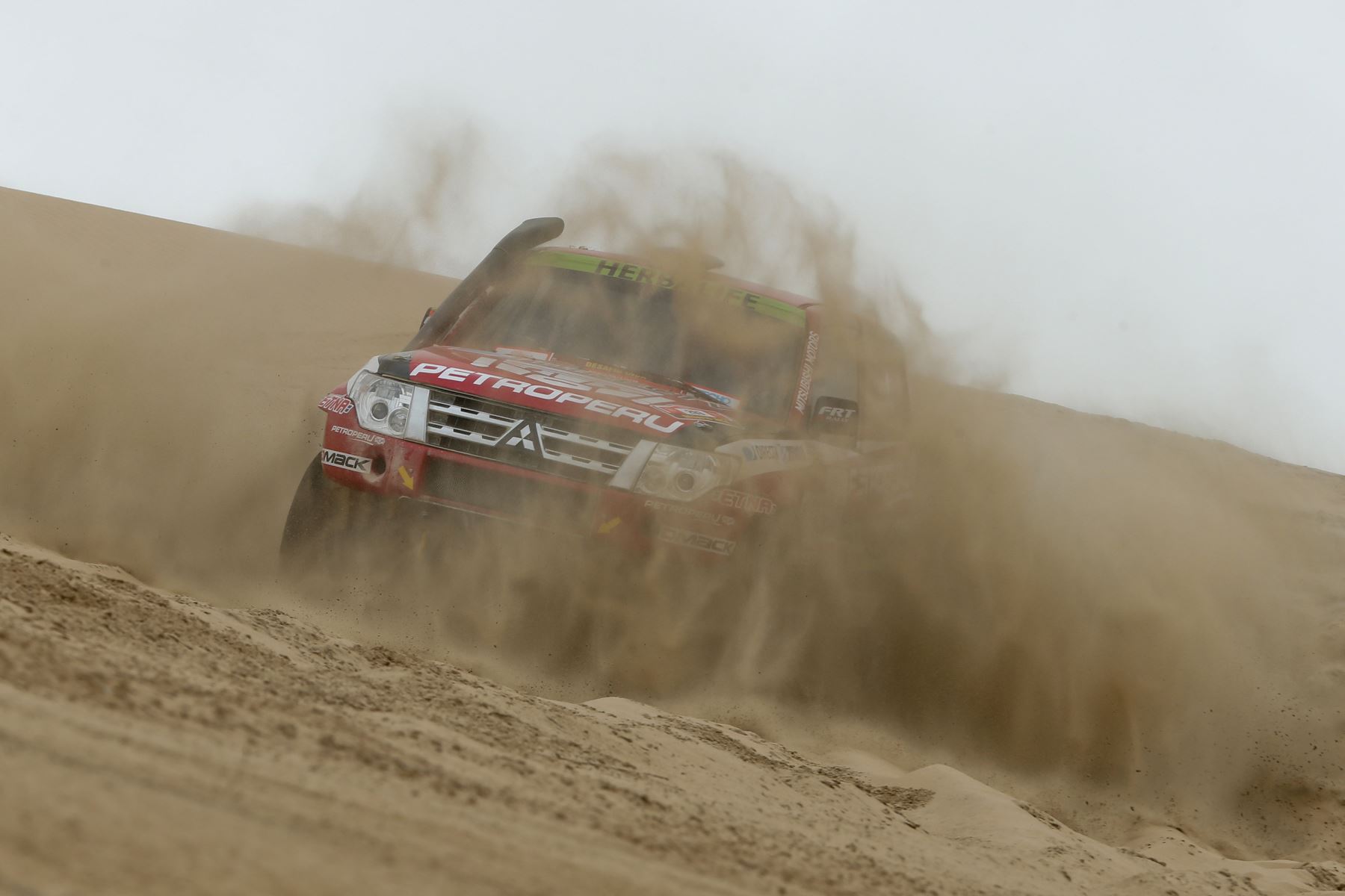 PARACAS,PERÚ-SETIEMBRE 12.Inicio de la competencia Dakar Series " Desafío Inca 2014" en la dunas de Paracas.Foto: ANDINA/archivo.