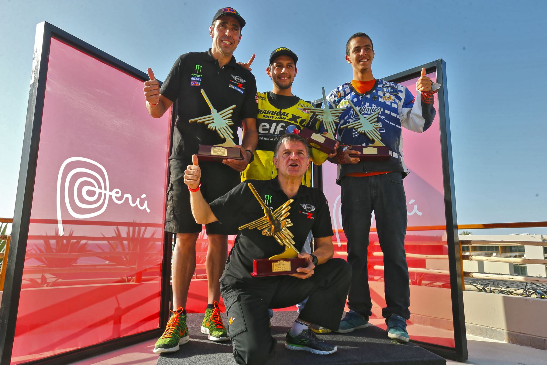 PARACAS,PERÚ-SETIEMBRE 14.Nami Roma, Michel Perin, Alonso elías y Claudio Rodrigues ganadores del Dakar series "Desafío Inca 2014".Foto: ANDINA/archivo.