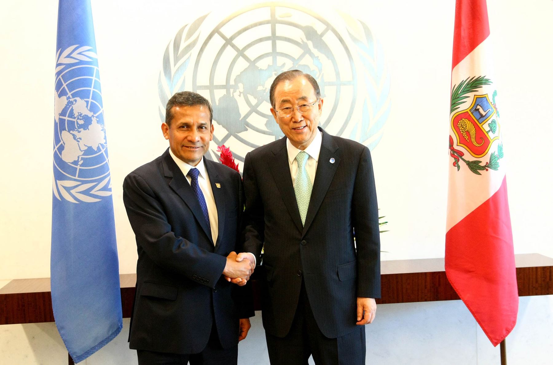 NUEVA YORK EE UU, SETIEMBRE 23. Secretario General de las Naciones Unidas, Ban Ki Moon, y presidente Ollanta Humala Tasso sostuvieron encuentro en Nueva York: ANDINA/Prensa Presidencia