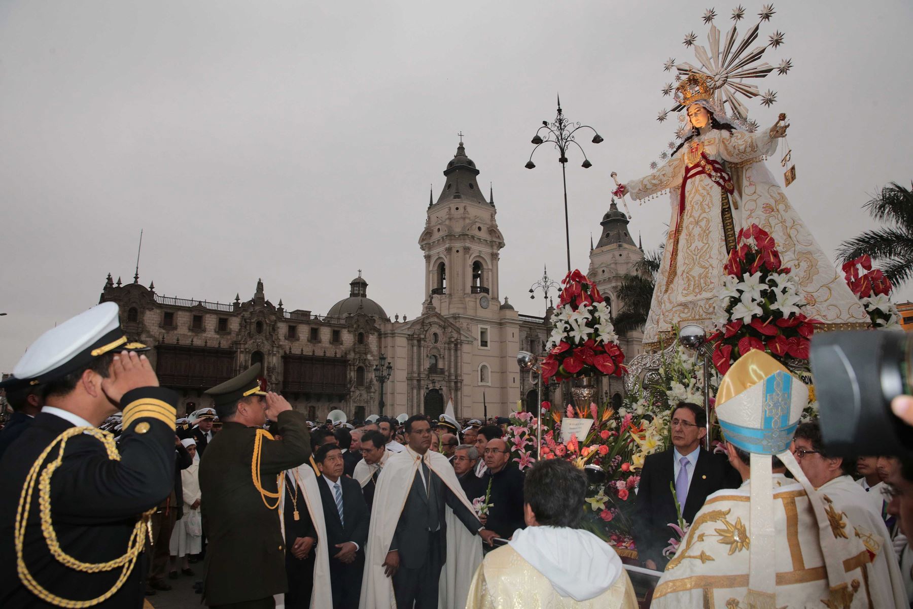 Palacio de Gobierno rindió homenaje esta tarde a la Santísima Virgen de las Mercedes, Patrona de las Fuerzas Armadas. ANDINA/Prensa Presidencia