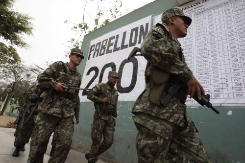 FF AA garantizan orden y seguridad durante elecciones municipales de mañana domingo 10. ANDINA/Difusión