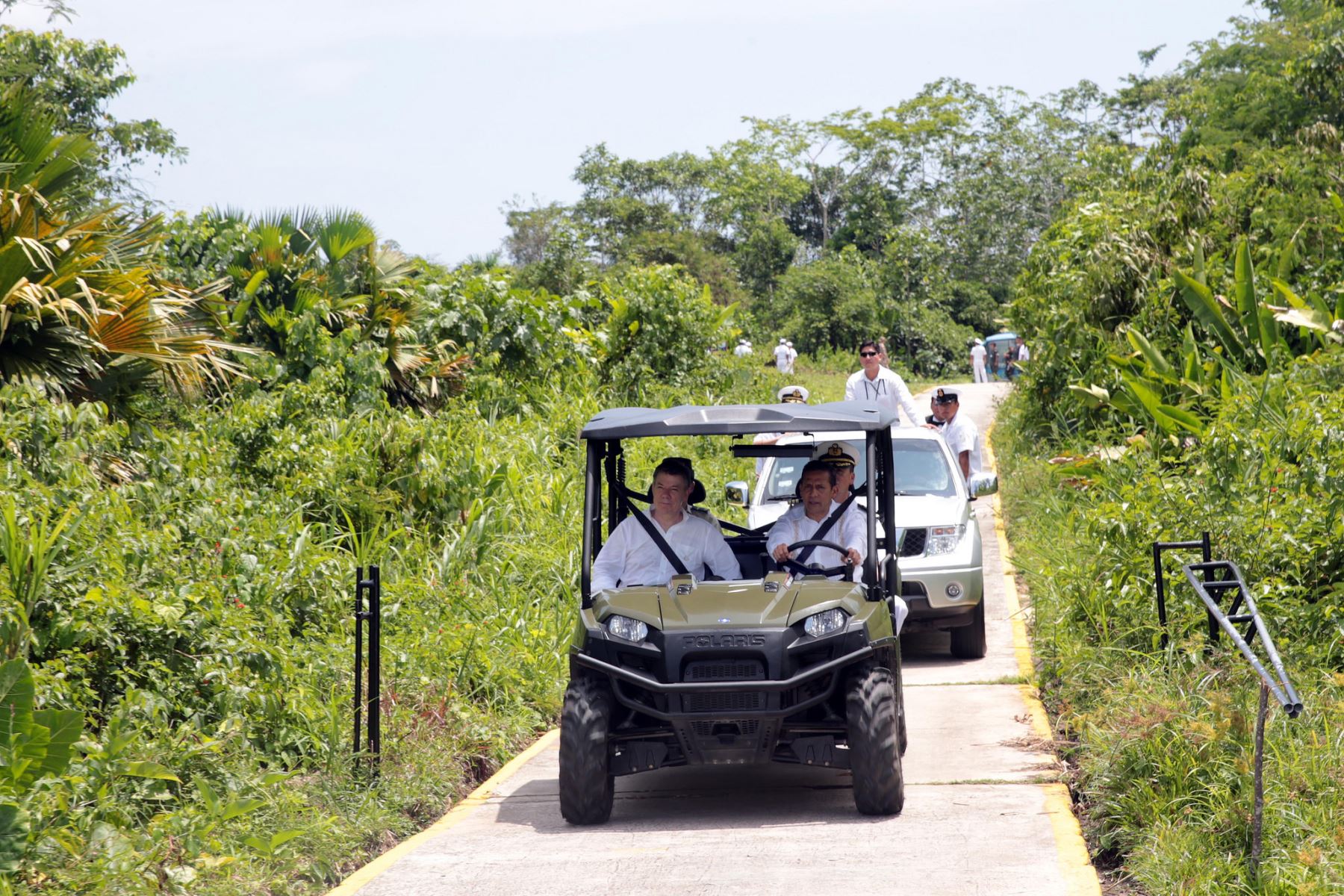 IQUITOS,PERÚ-SETIEMBRE 30. Llegada de los presidentes Ollanta Humala y Juan Manuel Santos a la Base Naval de Iquitos para encabezar Encuentro Presidencial y I Gabinete Binacional Perú-ColombiaFoto: ANDINA/Prensa Presidencia