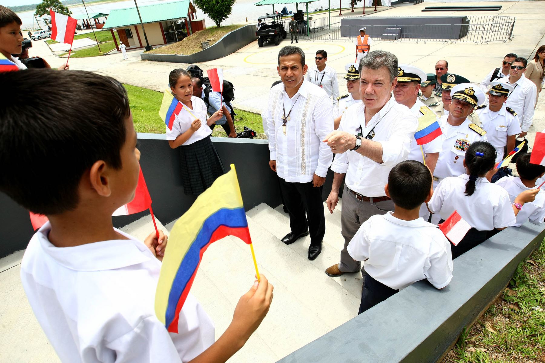 IQUITOS,PERÚ-SETIEMBRE 30. Presidente Humala recibe a su homólogo Juan Manuel Santos en Iquitos para encabezar Encuentro Presidencial y I Gabinete Binacional Perú-Colombia.Foto: ANDINA/Prensa Presidencia