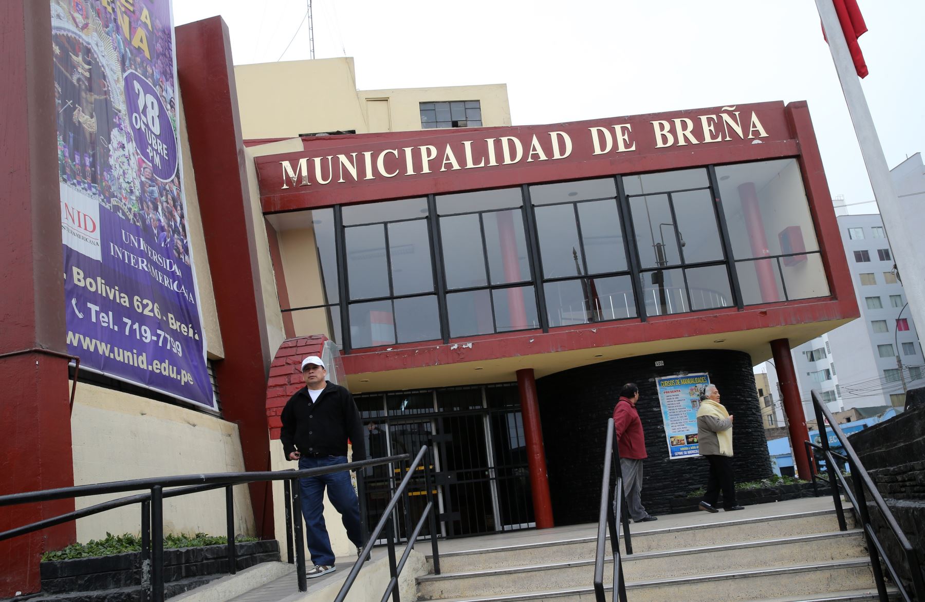 Municipio embargará bienes y viviendas de vecinos morosos, en Breña.