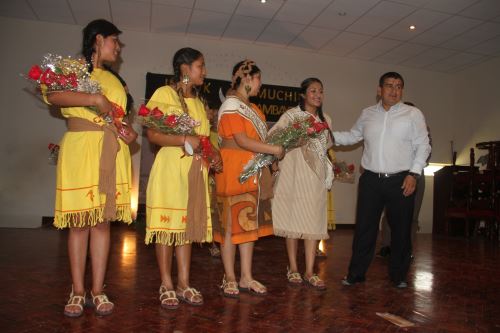Eligen a doncella Iñikuk Muchik 2014 en Lambayeque