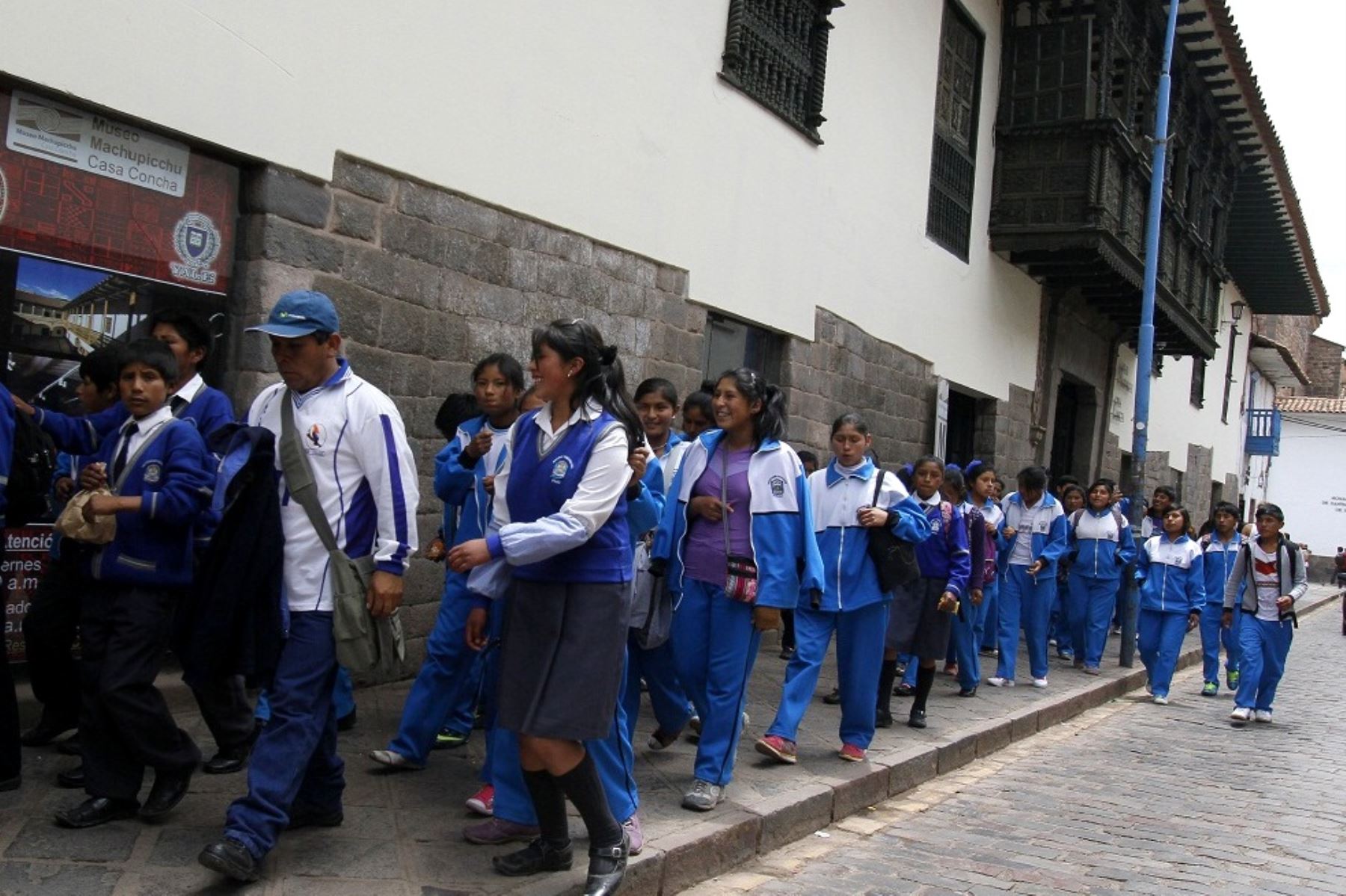 Museo Machu Pichu en Cusco recibió a escolares de Pisaq