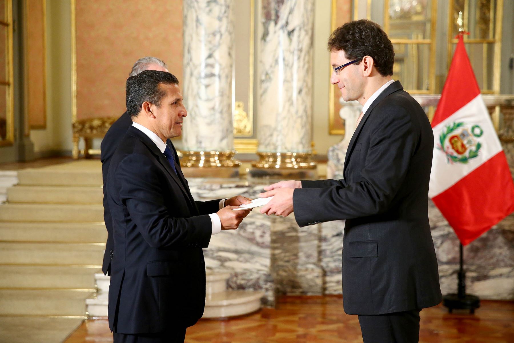 Presidente Ollanta Humala recibió las cartas credenciales de los nuevos embajadores de Australia, Panamá, Francia y Guatemala