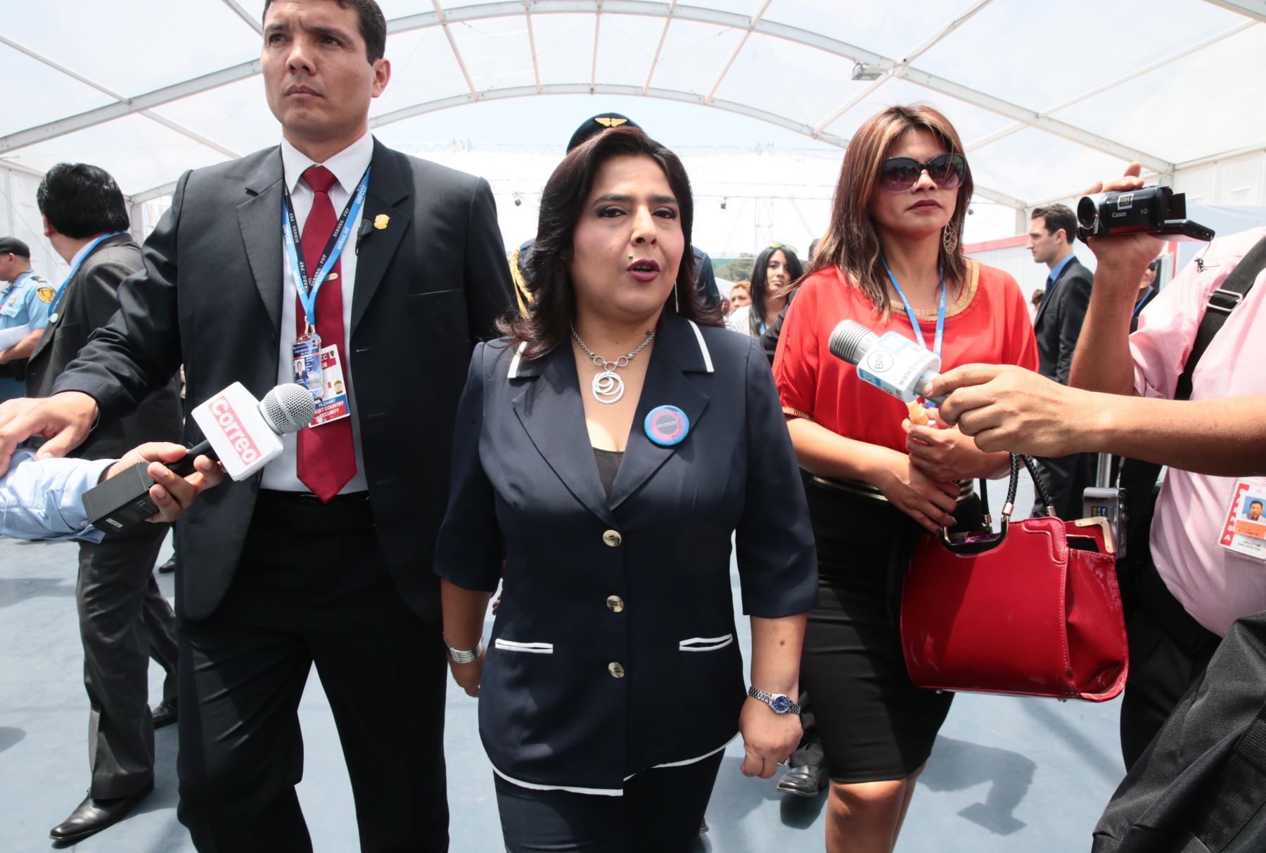LIMA PERU, DICIEMBRE 1.La premier Ana jara, declara a la prensa a su salida de la conferencia de naciones unidas sobre cambio climático 2014. Foto: ANDINA/Carlos Lezama