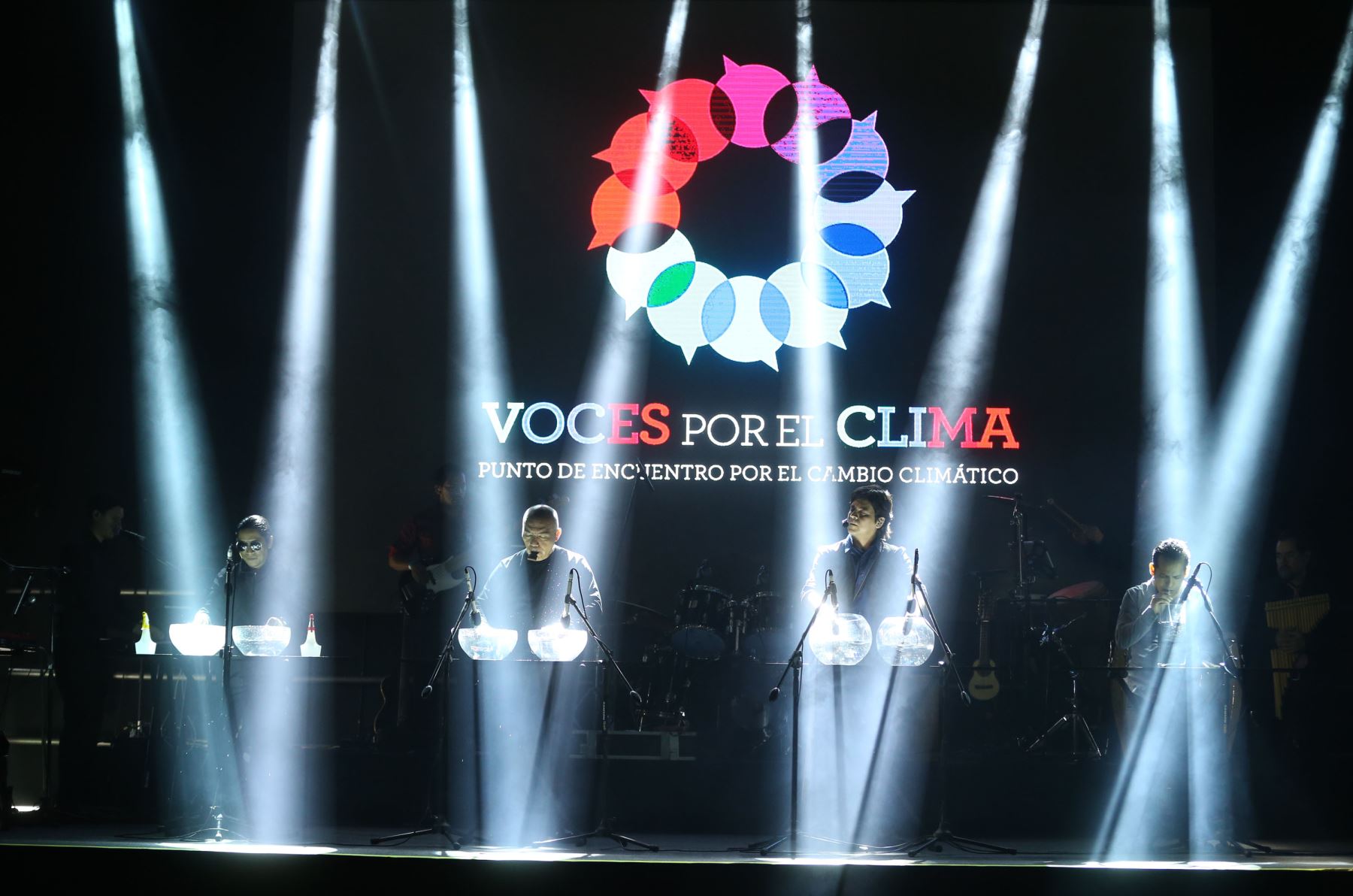 LIMA PERU, DICIEMBRE 1. "Voces por el Clima” es un espacio de la COP20, ofrece áreas de exposición e intercambio para comunicar y sensibilizar al público sobre la importancia del cambio climático.Foto: ANDINA/Vidal Tarqui