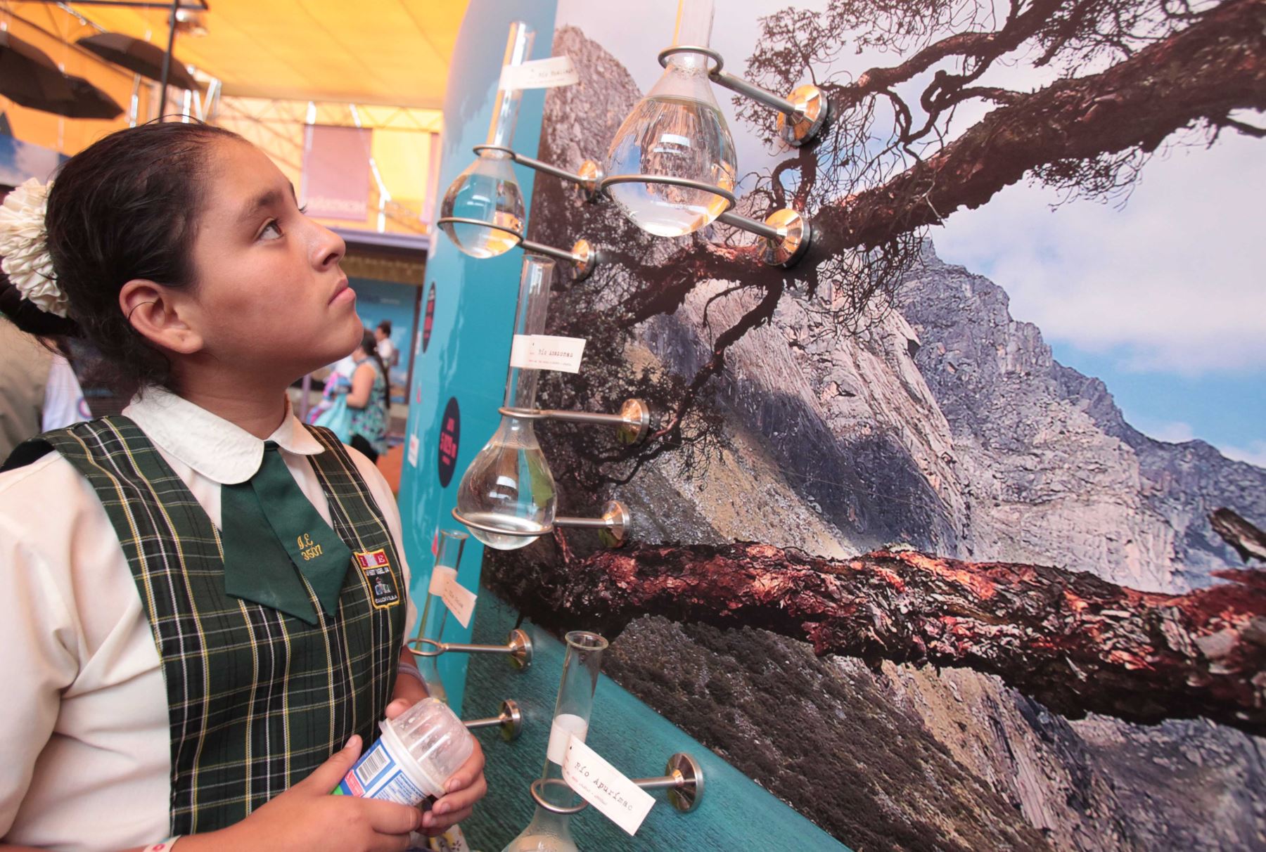LIMA,PERÚ-DICIEMBRE 03.Escolares asisten al encuentro voces por el clima COP20.Foto: ANDINA/Melina Mejía