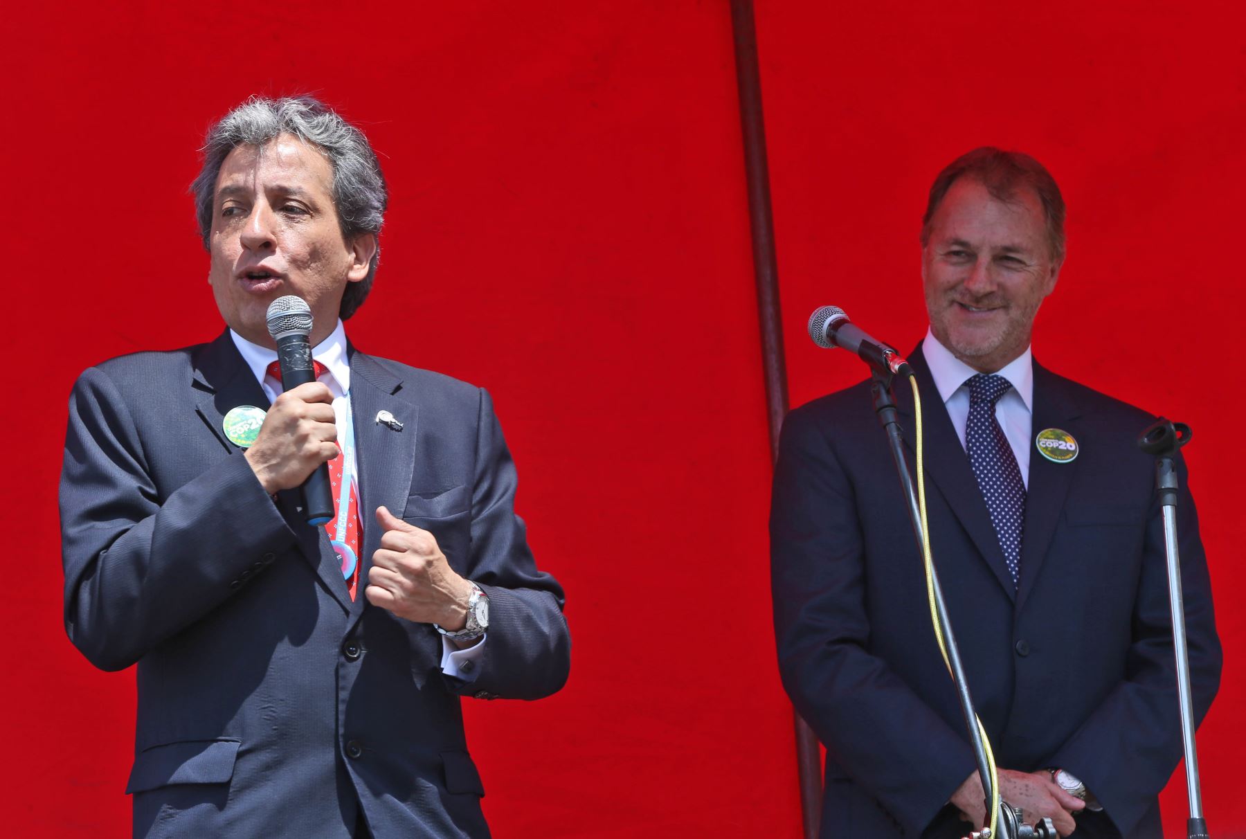 LIMA,PERÚ-DICIEMBRE 04.El Ministro del Ambiente  junto  al Alcalde de Miraflores, Jorge Muñoz y escolares "Comandos COP20" participan en campaña  para el  cuidado del medio ambiente.
Foto:ANDINA/archivo.