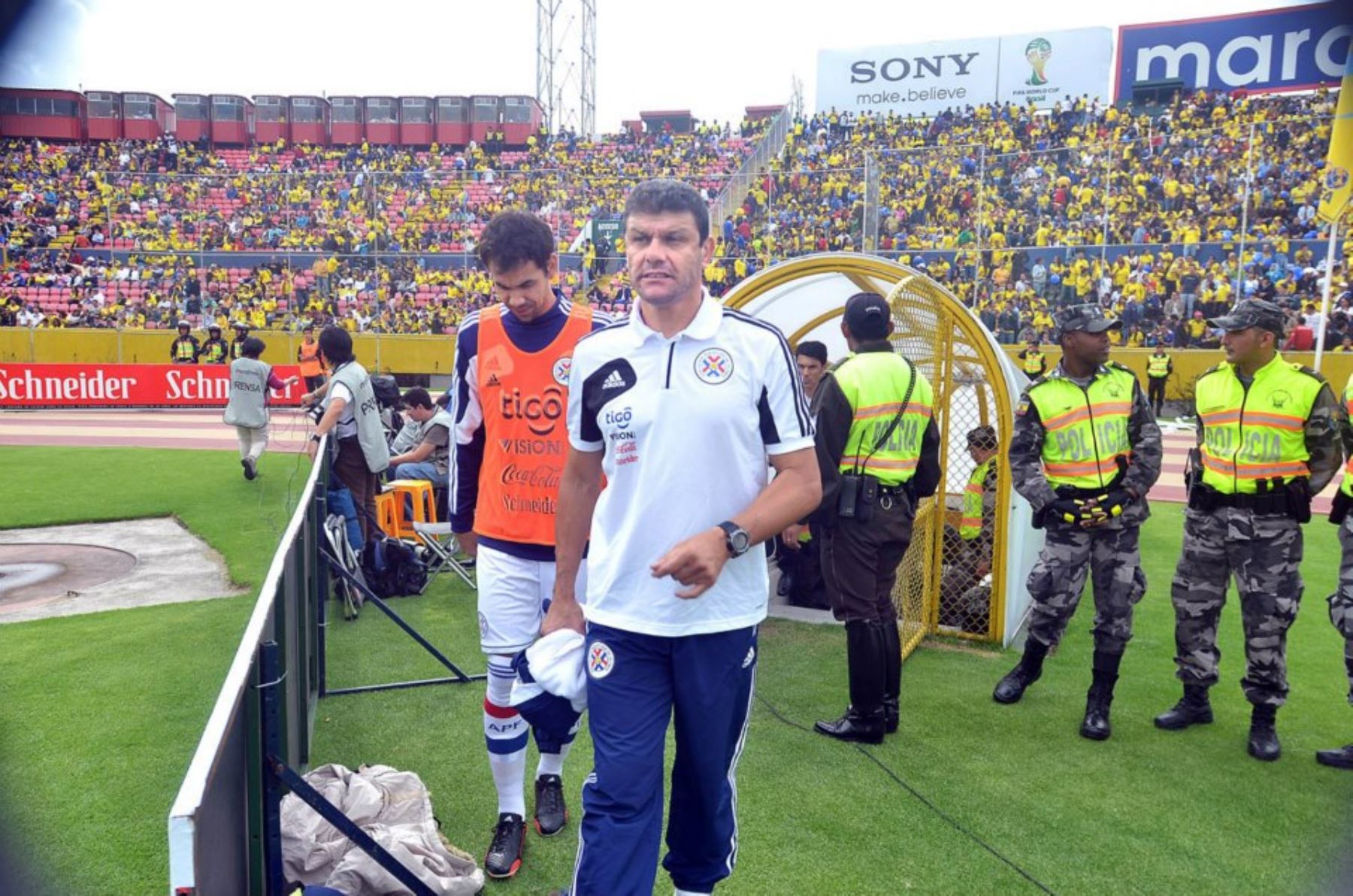 Roverano, fue asistente de Gerardo Pelusso en Paraguay durante las últimas eliminatorias.