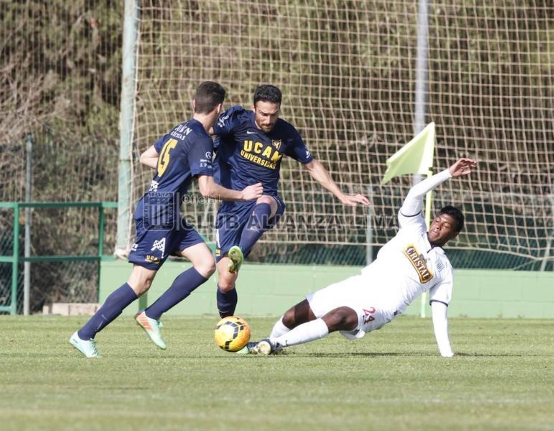 Alianza Lima, perdió su segundo partido en España.