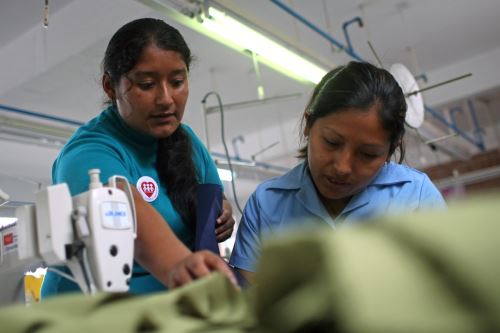El 75% de los jóvenes trabajadores peruanos no aporta a un sistema de pensiones.