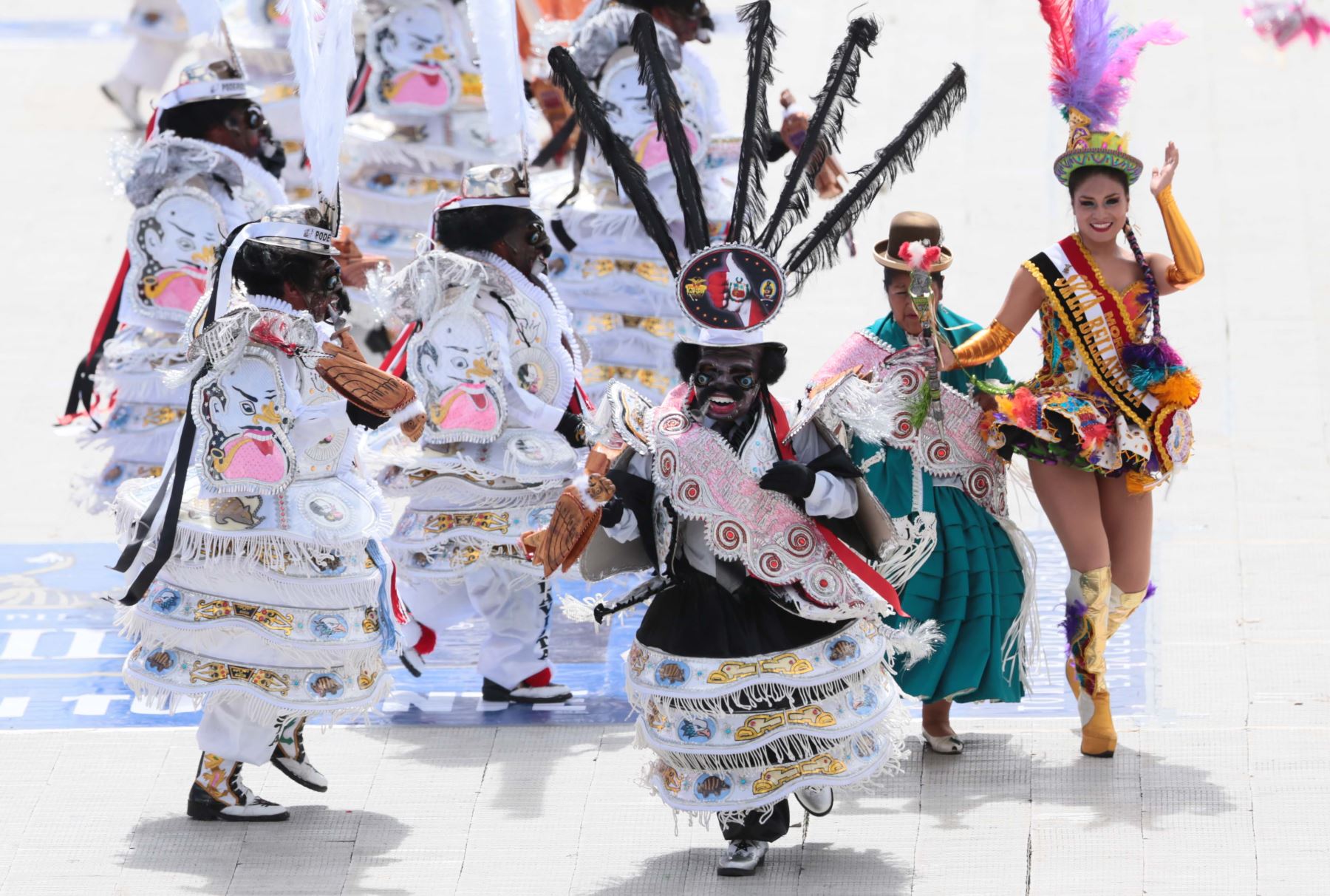 PUNO-PERÚ, FEBRERO 08. Concurso de danzas mestizas en Homenaje a la Virgen de la CandelariaFoto: ANDINA/Carlos Lezama