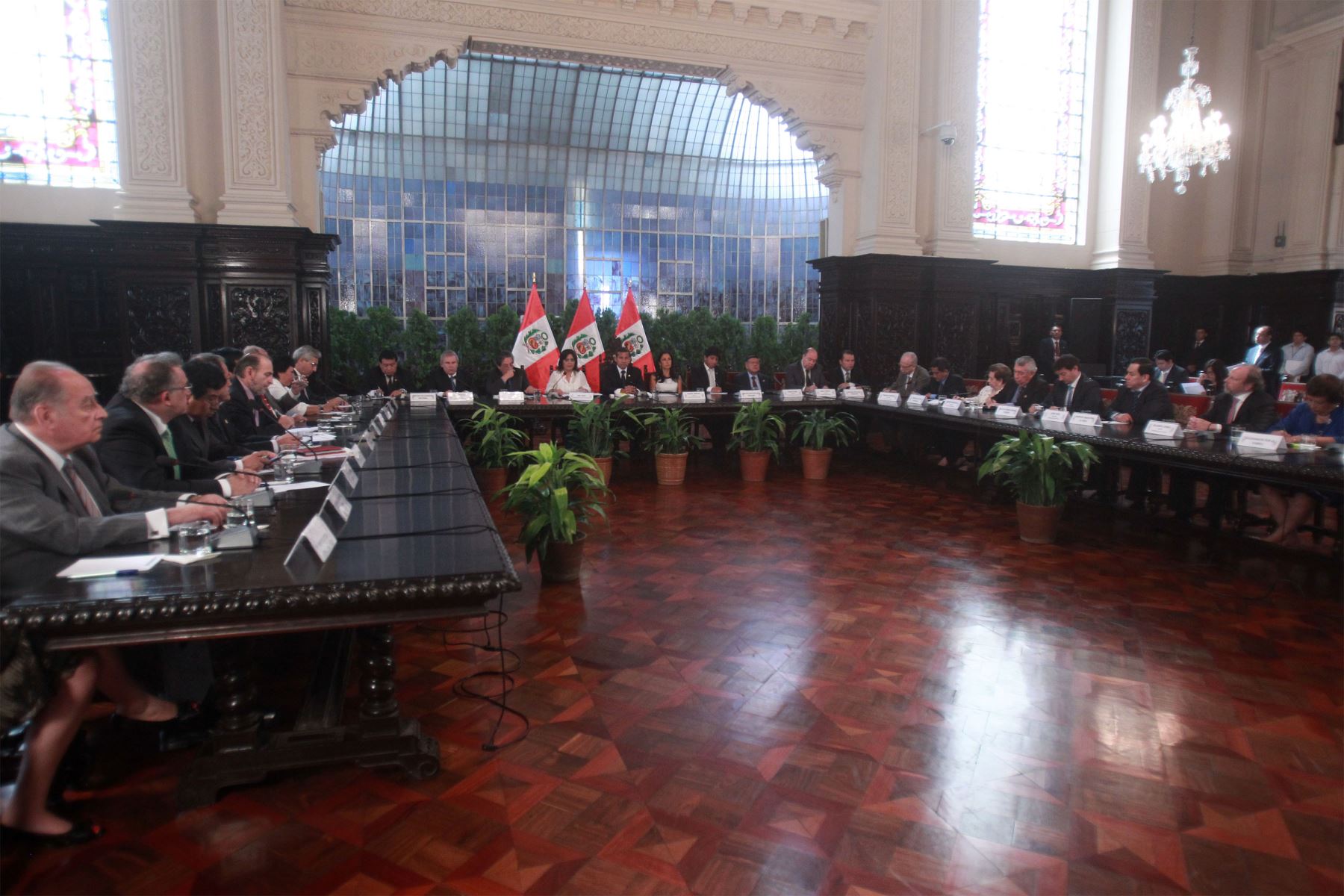 LIMA PERÚ, FEBRERO 9. Presidente Ollanta Humala y Premier Ana Jara  presiden  el dialogo nacional. Foto: ANDINA/Melina Mejia
