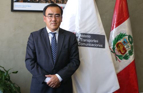 LIMA,PERÚ-MARZO 09. José Gallardo Ku ministro de transporte y comunicaciones Foto: ANDINA/Vidal Tarqui