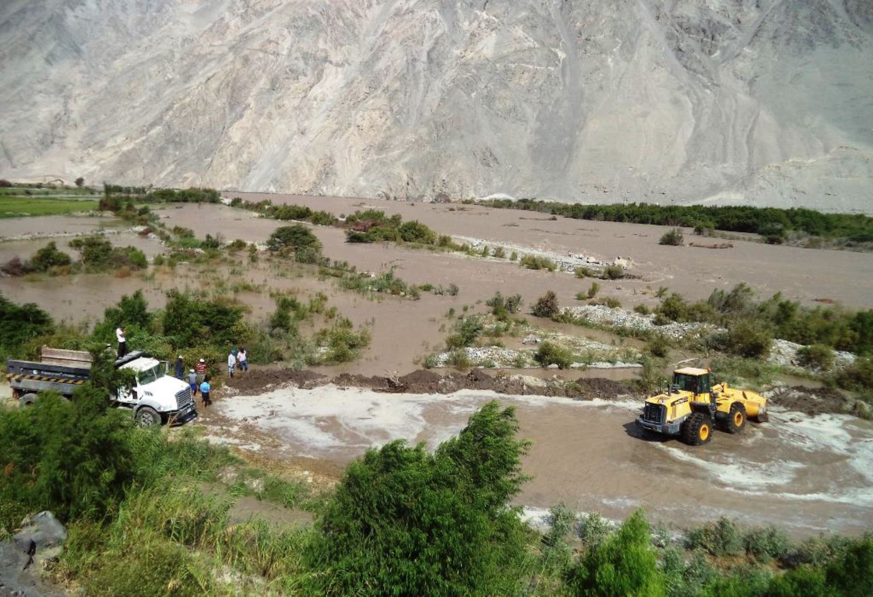 El río Ocoña, en Arequipa, registra un peligroso incremento de nivel que podría afectar a diversos centros poblados, advierte el Senamhi. ANDINA/archivo
