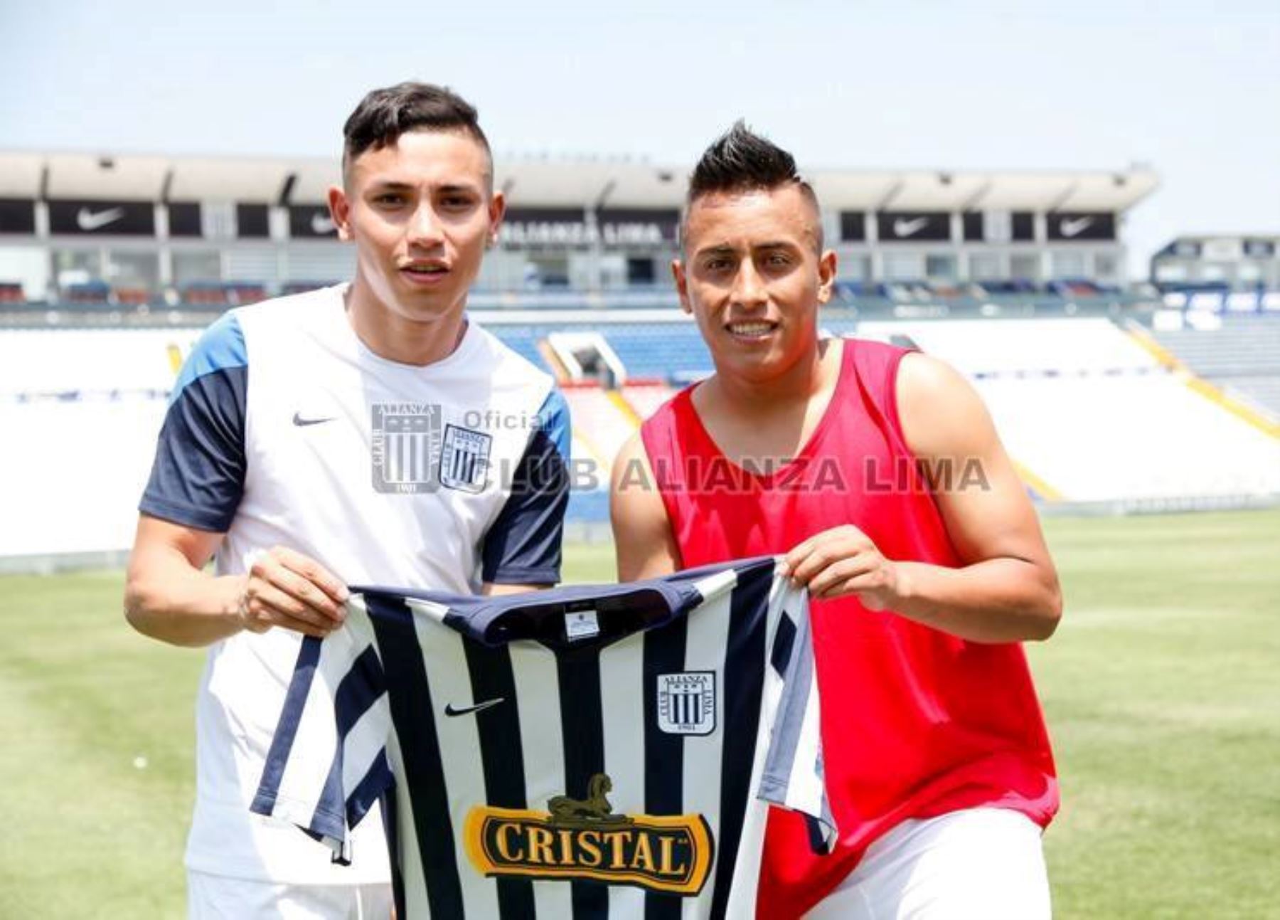 Christian Cueva Y Jean Deza Son Los Primeros Convocados Locales De ...