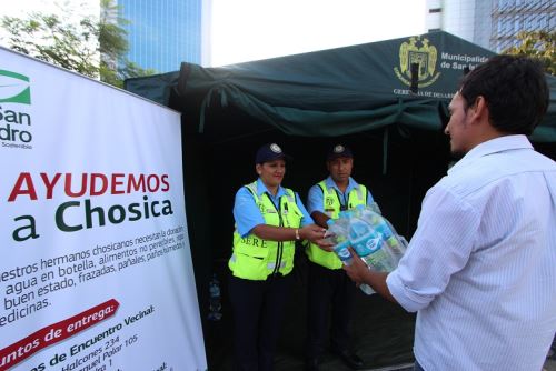 Otros distritos de Lima se suman a cruzada para ayudar a hermanos de Chosica. Foto: Andina/Difusión