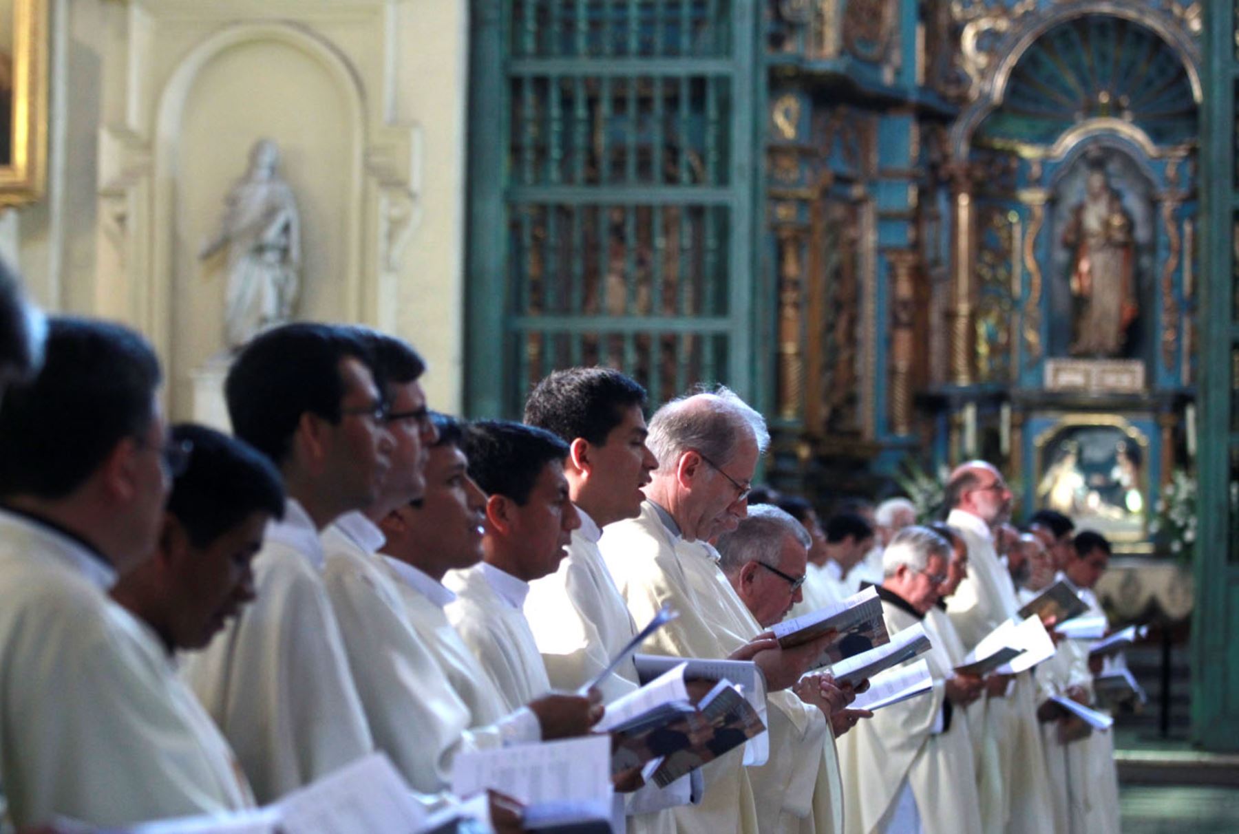Misa Crismal por Semana Santa en la Catedral de Lima. Foto:  ANDINA/Melina Mejía