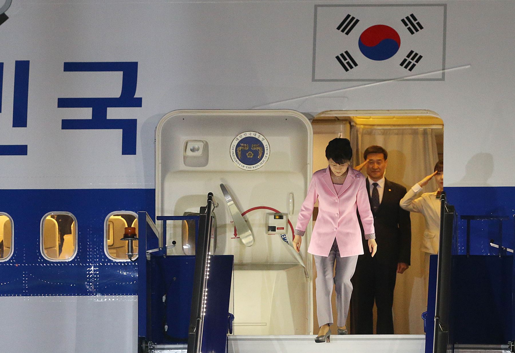 CALLAO,PERÚ - ABRIL 18. Llegada al Perú de la presidenta de Corea del Sur, Park Geun-hye.

Foto: ANDINA/Vidal Tarqui