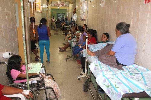 Contraloría alerta de riesgos en hospitales de todo el país. ANDINA/Difusión