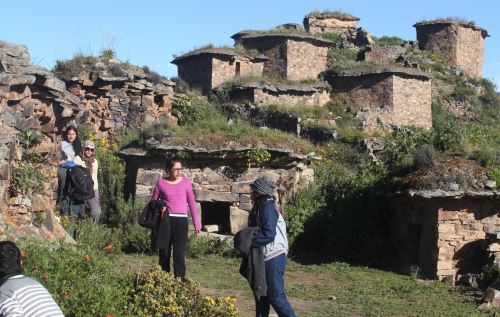 Alrededor de 150,000 turistas, entre nacionales y extranjeros, visitaron la provincia de Huaral, en la región Lima, en lo que va del año, atraídos por su calidad gastronómica, en especial, el denominado plato bandera: “El Chancho Al Palo”Foto:  ANDINA/Vidal. Tarqui