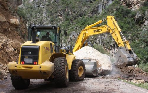 Provías Descentralizado (PVD), unidad ejecutora del Ministerio de Transportes y Comunicaciones (MTC), viene apoyando a los gobiernos subnacionales en la rehabilitación de vías vecinales afectadas por lluvias intensas y emergencias derivadas en la región Amazonas. ANDINA