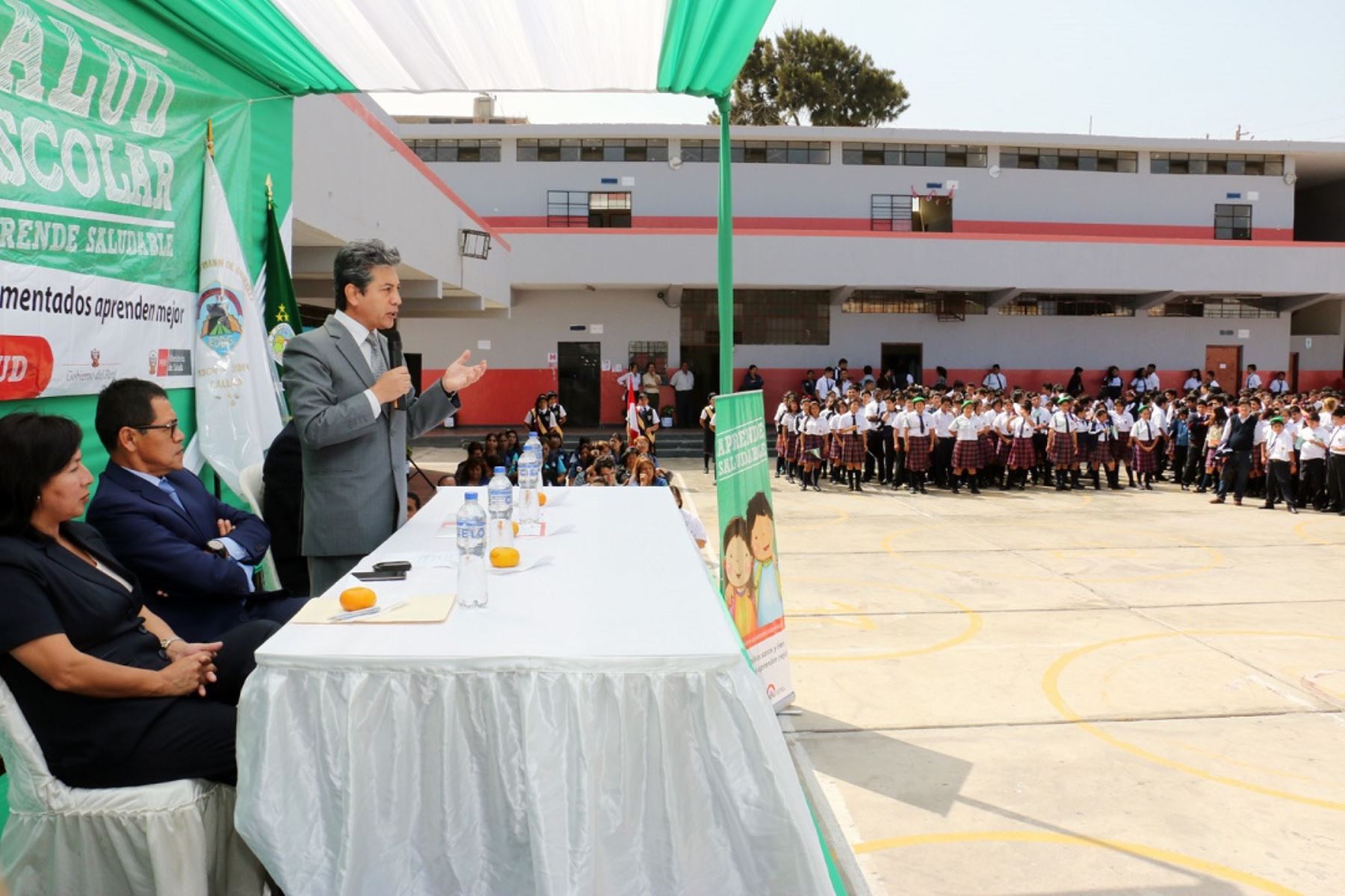 Viceministro de Salud Pública, Percy Minaya, lanza Plan de Salud Escolar en colegios del Callao.