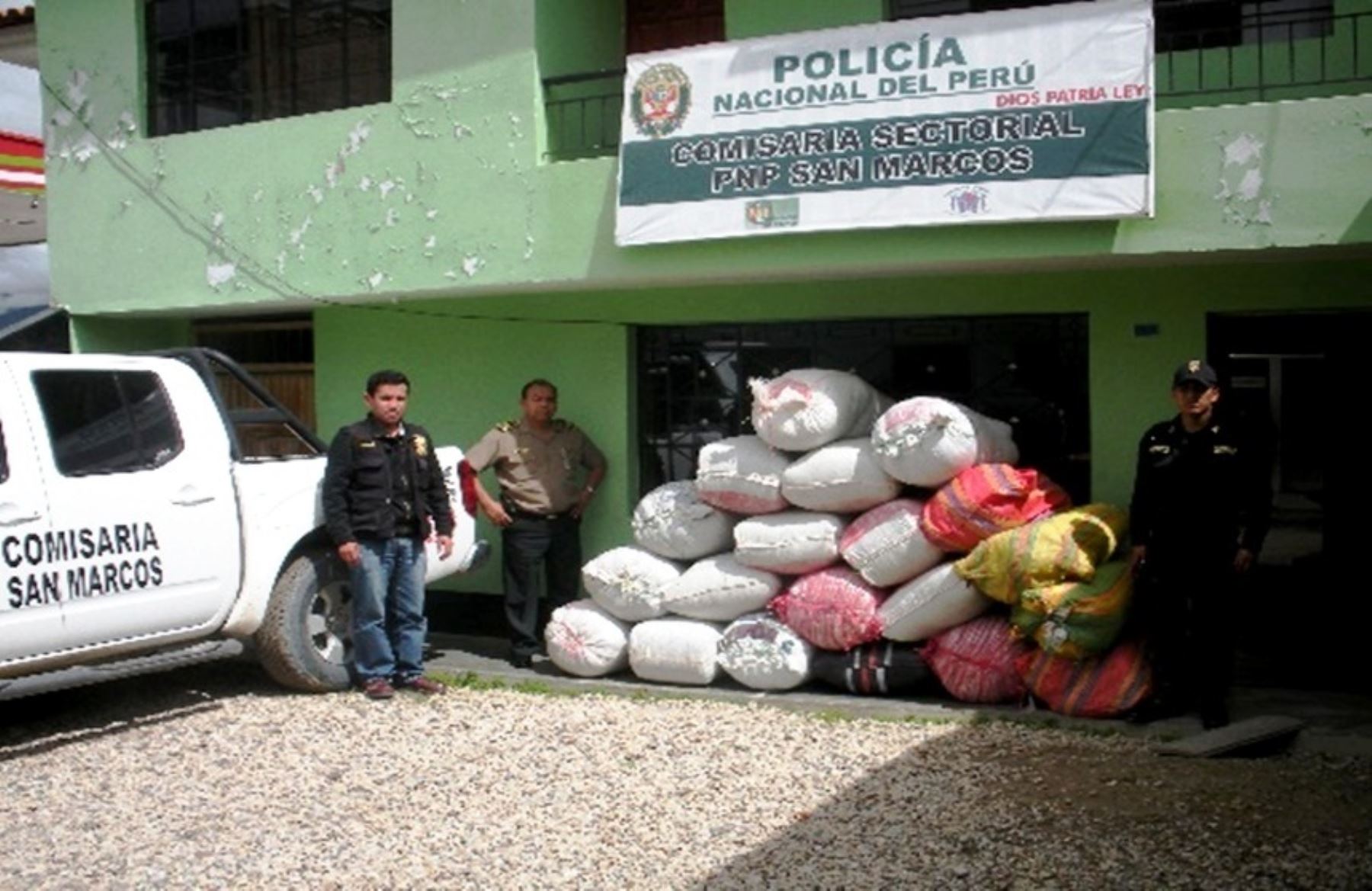 Policía incauta más de 400 kilos de hoja de coca en Cajamarca. Foto: ANDINA/Difusión.