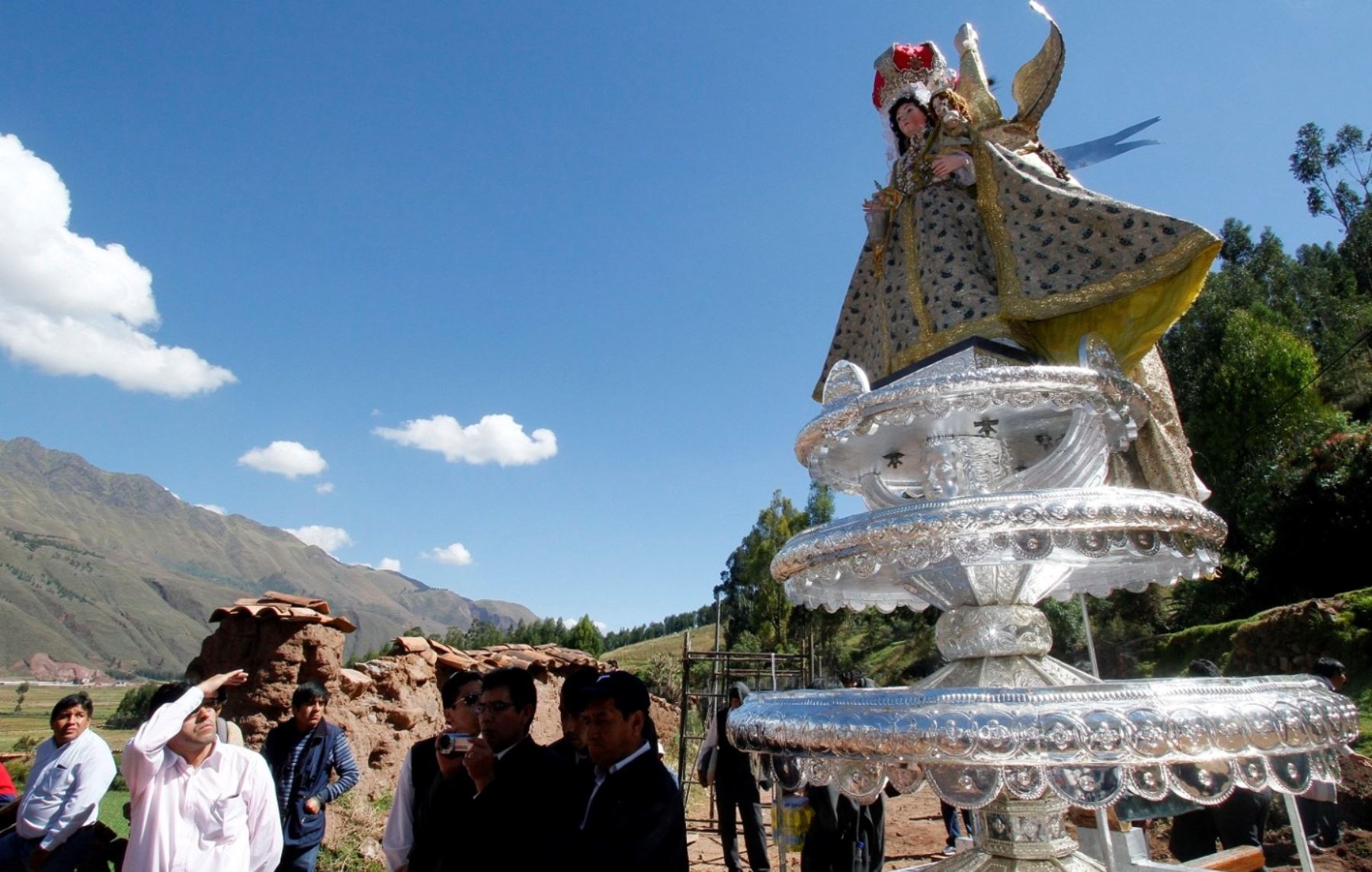 Con una emotiva ceremonia se realizó la entrega de la imagen de la Virgen Purificada de Cusco en el Centro de Restauración de Tipón. ANDINA/Percy Hurtado