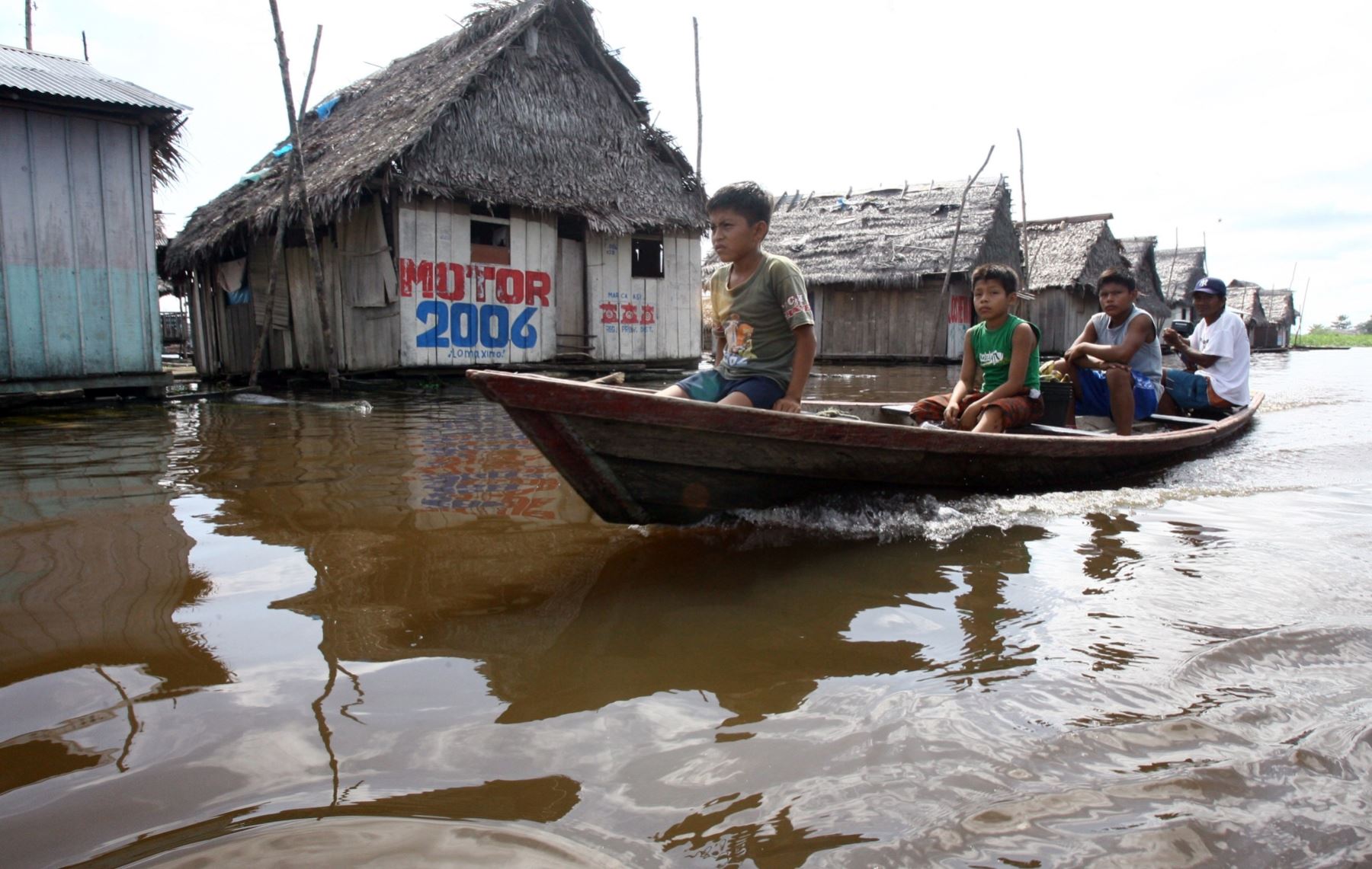 Este proyecto reubicará a cerca de 2,600 familias que ocupan actualmente la zona baja inundable de Belén, en la ciudad de Iquitos, que recibirán un lote de terreno de 120 metros cuadrados en promedio y un módulo de vivienda construido en material noble de 40 metros cuadrados aproximadamente. ANDINA/archivo