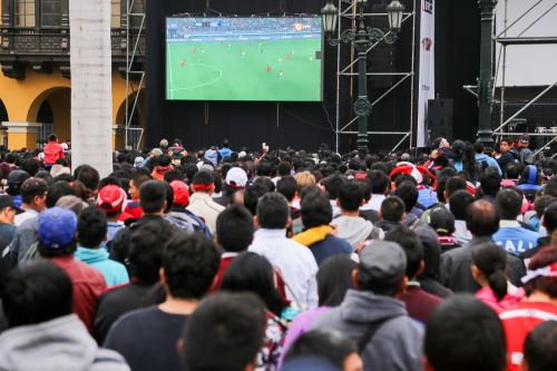 Un ambiente festivo se vivirá en Chimbote previo al partido Perú-Argentina. ANDINA/Difusión