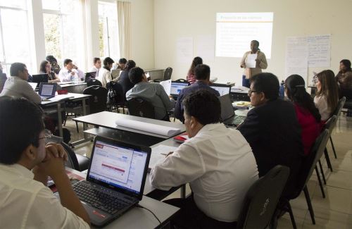 Capacitarán a docentes de Moquegua en temas de innovación educativa. ANDINA/Difusión