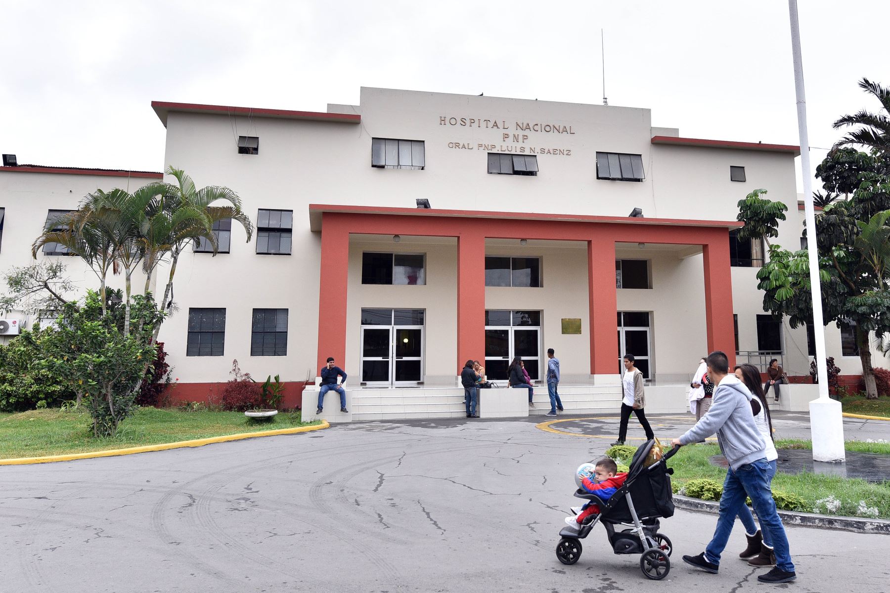 La Policía Nacional se suma a la campaña gubernamental "Chequéate Perú" y amplía este beneficio a todos sus derechohabientes. Foto: Andina/Difusión