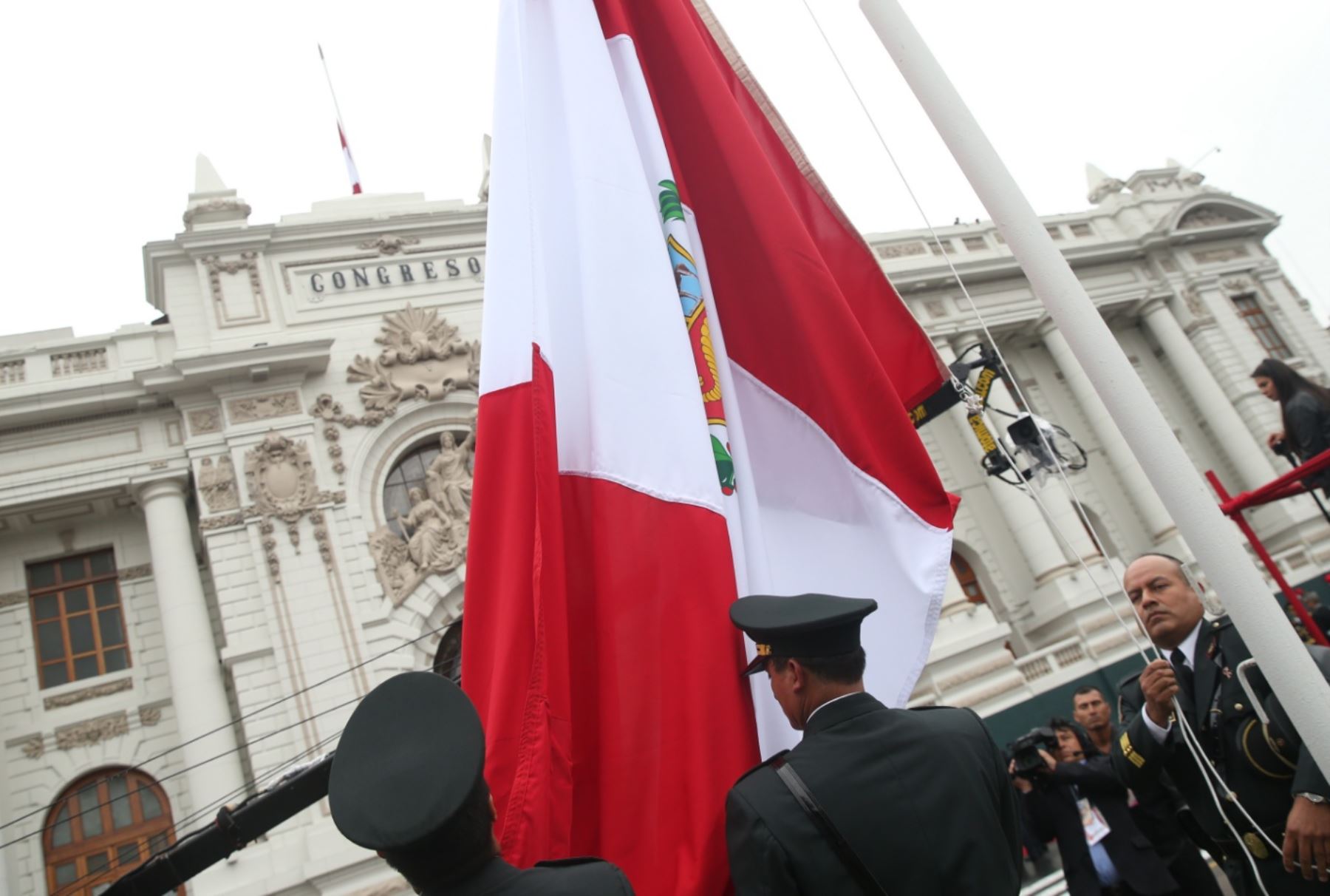 Imágenes: las celebraciones por el día de la Patria antes del Mensaje a ...