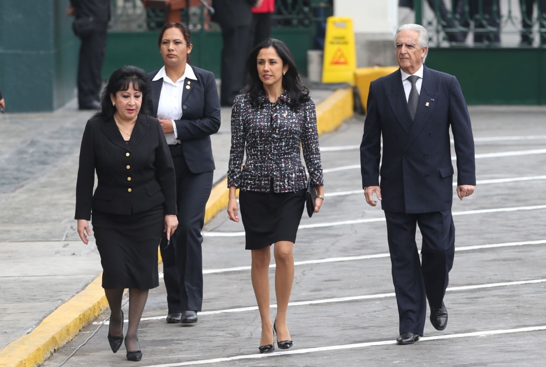 Imágenes: las celebraciones por el día de la Patria antes del Mensaje a ...