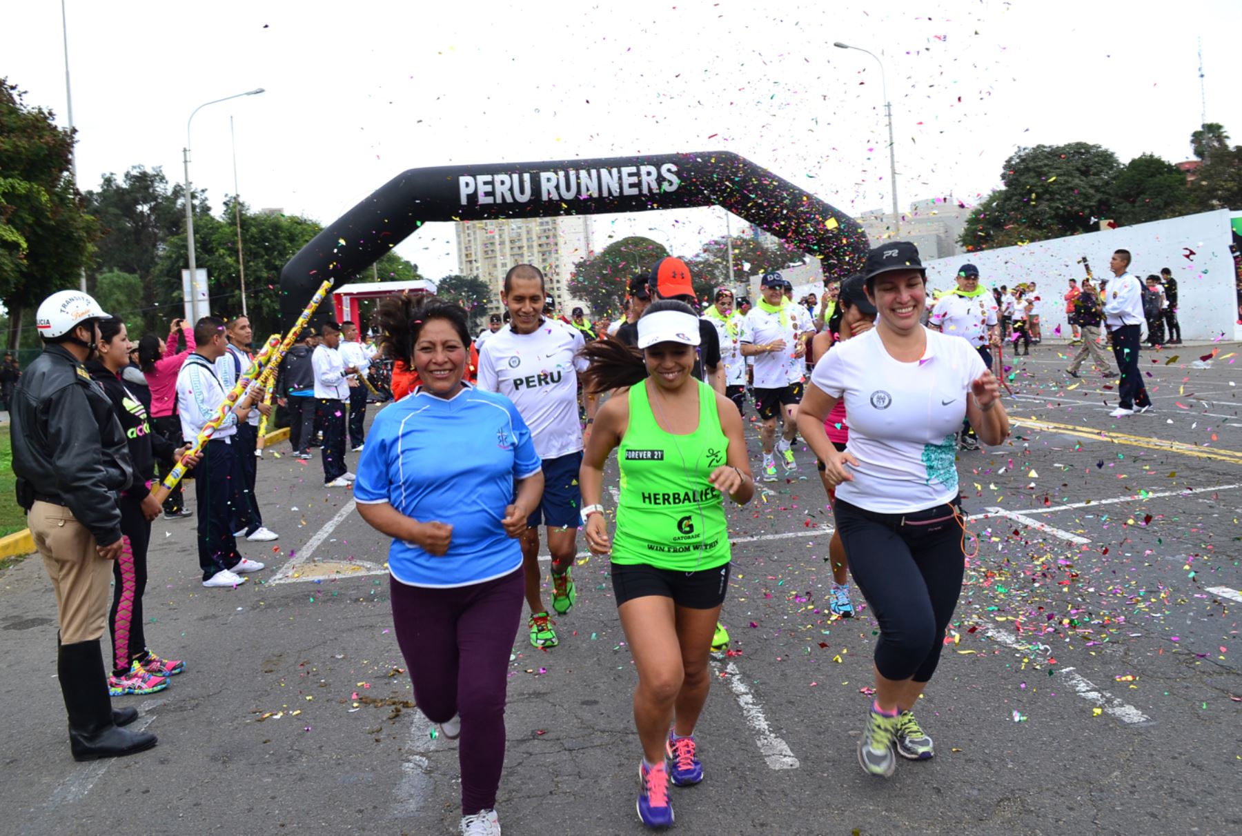 Se inició Maratón 5K de la Policía por el Día Internacional de la Mujer ...